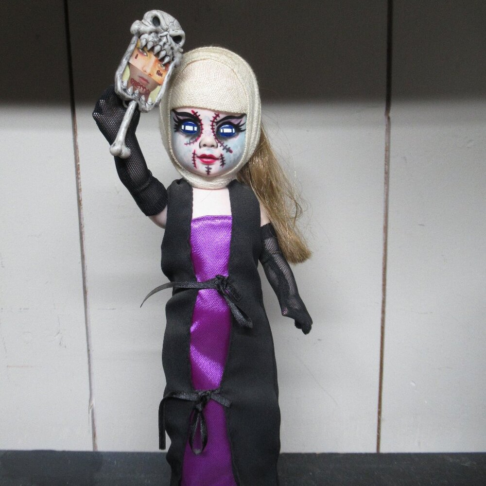 Mezco Living Dead Dolls 7 Deadly Sins- Vanity